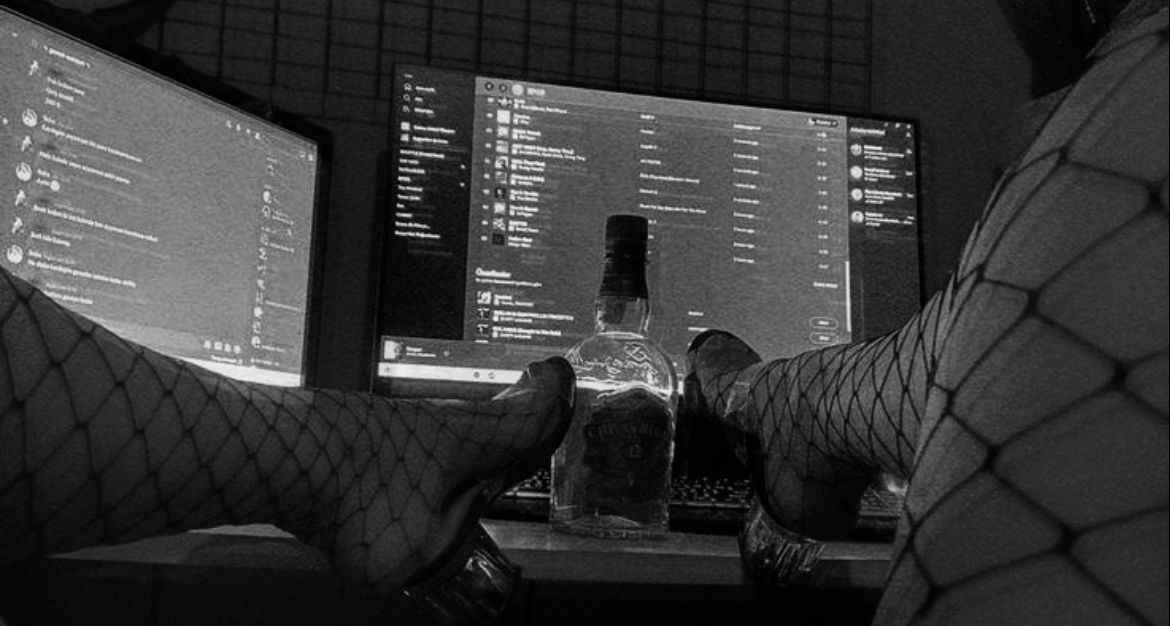 Black-and-white desk setup